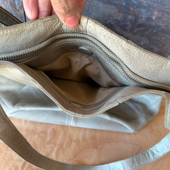 NWOT Latico Rudi Tote, pistachio color is darker, see pic 3 for real color - Picture 7 of 12